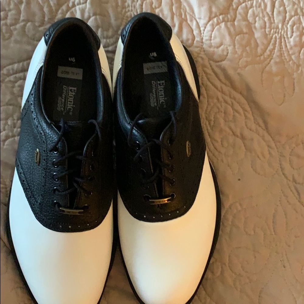 New etonic golf shoes